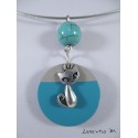 Collier béton rond peint bleu, chat argent et perle turquoise, ras de cou rigide gris