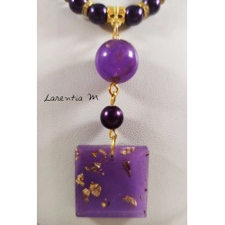 Necklace with purple resin pendants, waxed pearls and Bohemian crystal