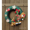 Christmas wreath 22 cm polystyrene covered with green wool, Bear, golden fir, wood pattern