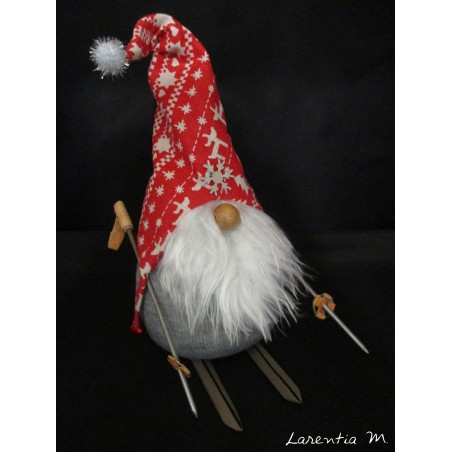 Lutin barbu à ski (Gnome en chaussette avec bonnet 20x10cm)