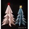 2 sapins de Noël en papier scrapbooking, pliage origami 14 et 12 cm avec étoile feutrine
