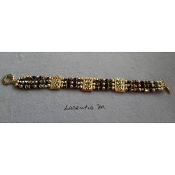 3 rows bracelet in Swarovski crystal beads, brown and black gradient