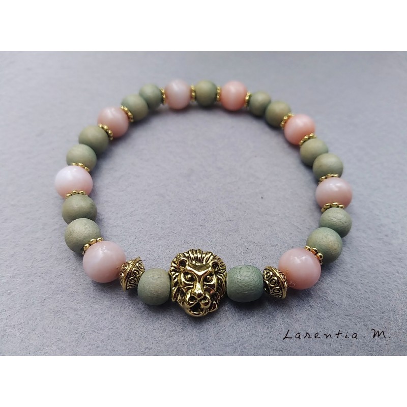 Green wood beads bracelet and pink pearls with golden lion head