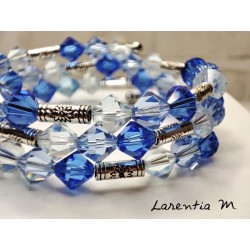 Bracelet 3 rangs en perles de cristal de Swarovski, dégradé de bleus, séparées par des perles métal