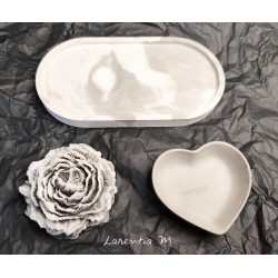 Tray + heart + peony candle set