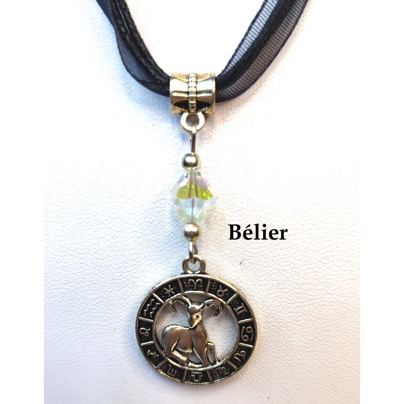 Collier avec médaillon Signe Astrologique Collier avec médaillon Signe Astrologique