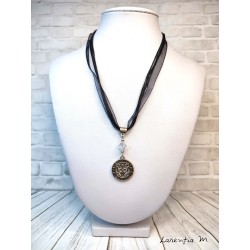 Collier avec médaillon Signe Astrologique