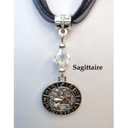 Collier avec médaillon Signe Astrologique