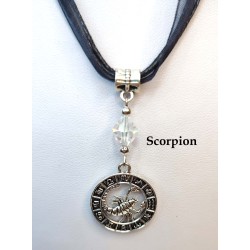 Collier avec médaillon Signe Astrologique