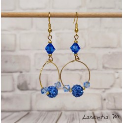 Boucles d'oreilles créoles fantaisie Swarovski bleu roi et or