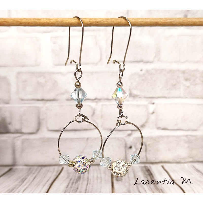 Boucles d’oreilles pendantes créoles fantaisie pour femme