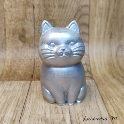 Small handmade cat, made of ceramic powder 8.5cm