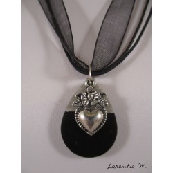 Collier goutte d'eau béton noire, pendentif cœur ancien argent, ruban noir
