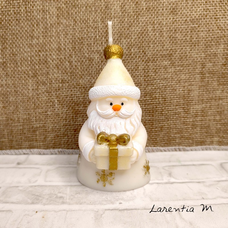 Christmas candle made of vegetable wax