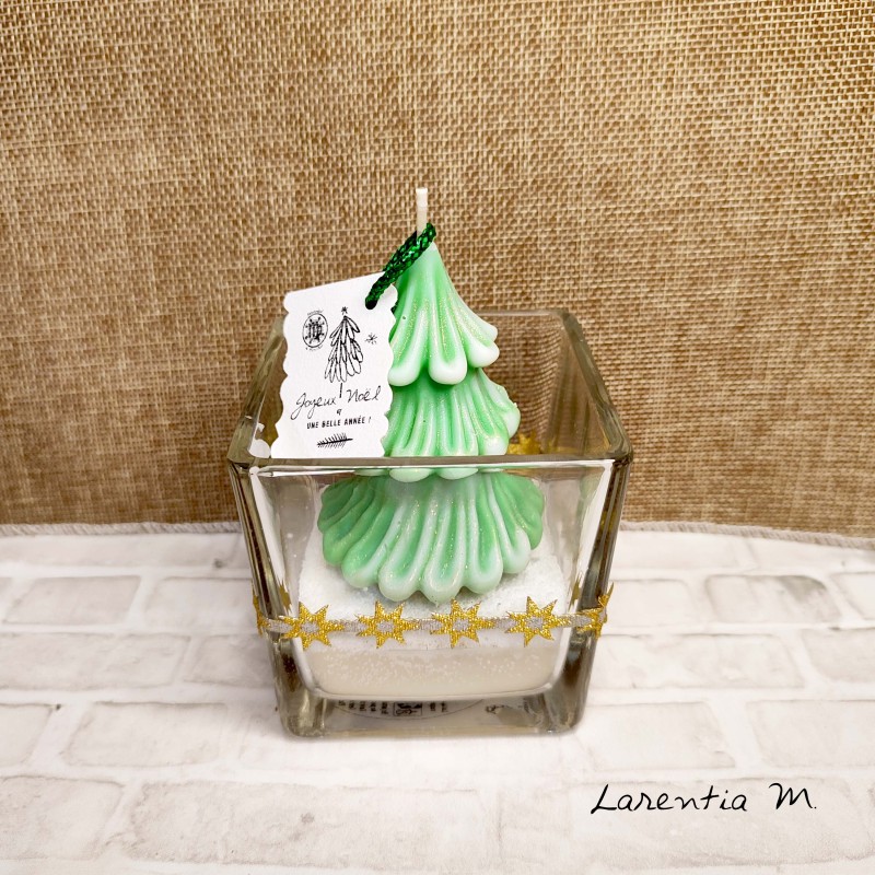 Bougie Sapin de Noël dans un verre