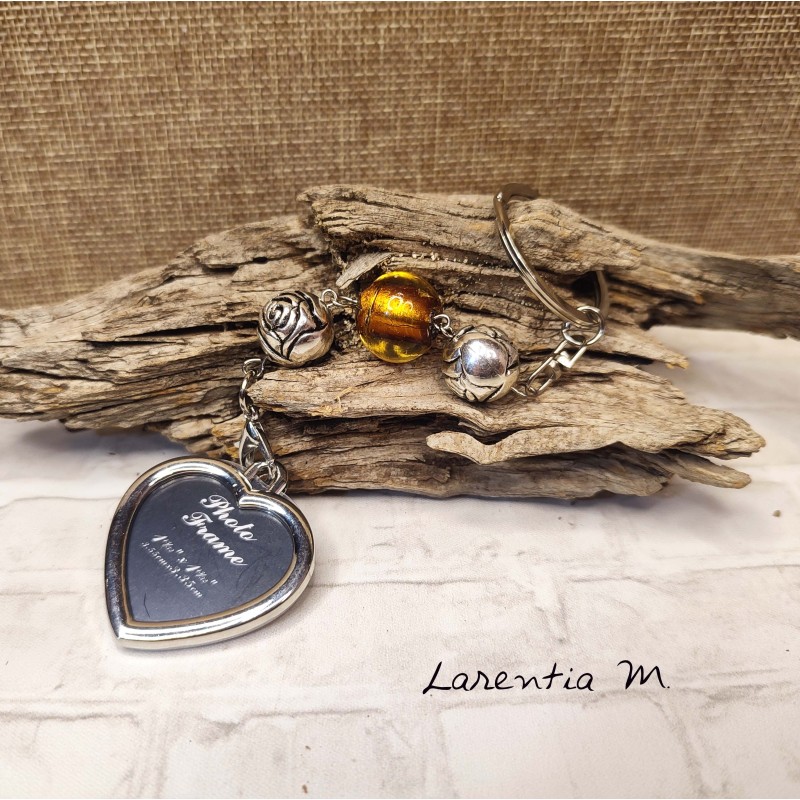 Photo case heart keychain with beads