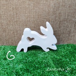 Small ceramic Easter bunnies