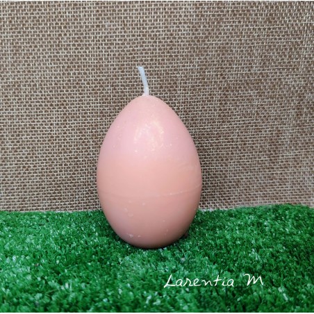 Easter egg-shaped candle