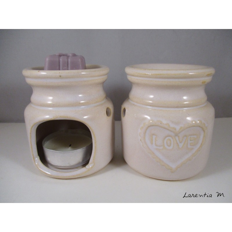 Perfume burner in ceramic, white, Love