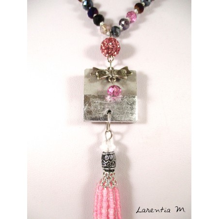 Necklace crystal beads Bohemian roses and others, square concrete pendant