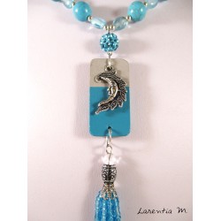 Colliers perles verre et cristal turquoise, rocaille argent, pendentif béton rectangle, lune argentée, pompon perles turquoise