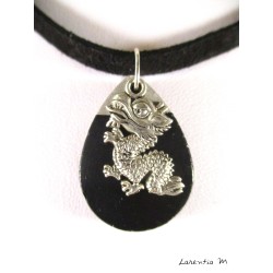 Collier goutte eau noire, dragon argenté