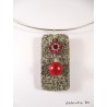 Collier granit rectangle, fleur cristal Swarovski et perle magique rouges