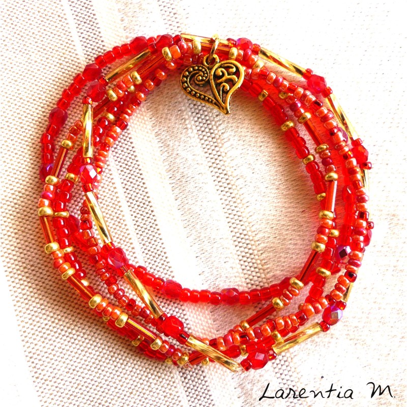 Bracelet 5 rangs en perles de rocaille tons rouge-or