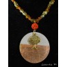 Collier perles cristal Bohême et verre orange, perles métal, pendentif béton rond avec arbre de vie doré et shamballa orange