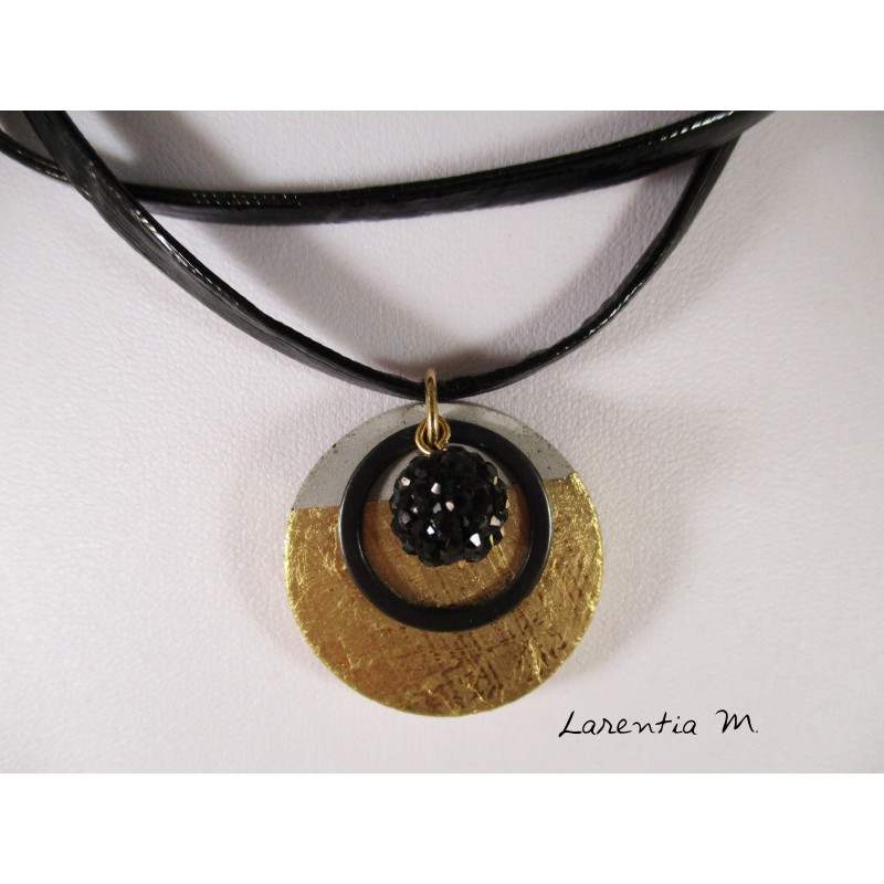 Lace necklace, square gilded concrete, gold heart and black pearl