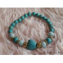 Bracelet perles de verre 8-6 mm turquoise, cœur turquoise, perles métal dorées, élastique