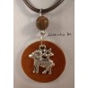Collier pendentif rond cuir marron, signe du "Bélier" argenté, perle jaspe,cordon marron