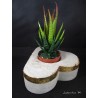 Cache pot en béton pour cactus (avec plante plastique) coeur et or