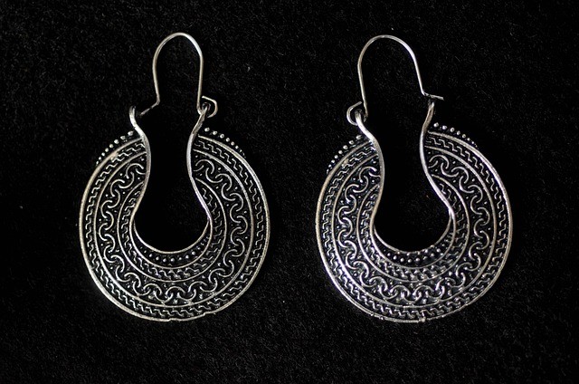 Histoire et Origines de objets ou bijoux